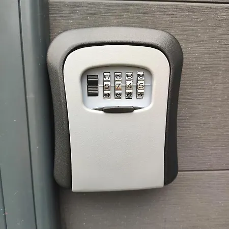 Studio Des 24h Avec Billets Apartment Teloche
